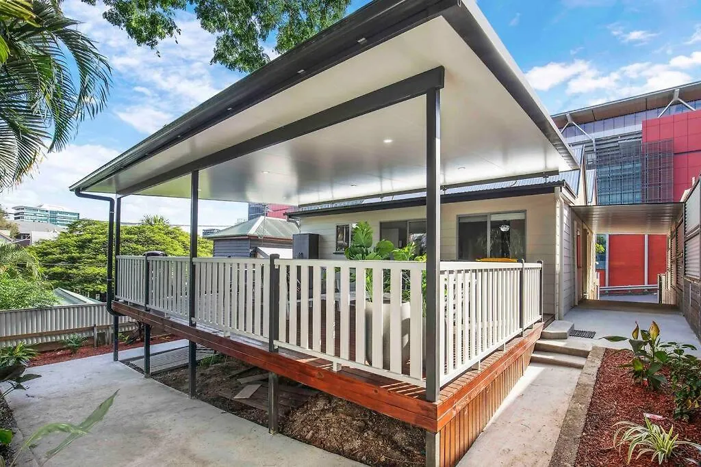הוילה בריסביין Sunset Haven 4-Bd Retreat Milton, Steps To Suncorp אוסטרליה
